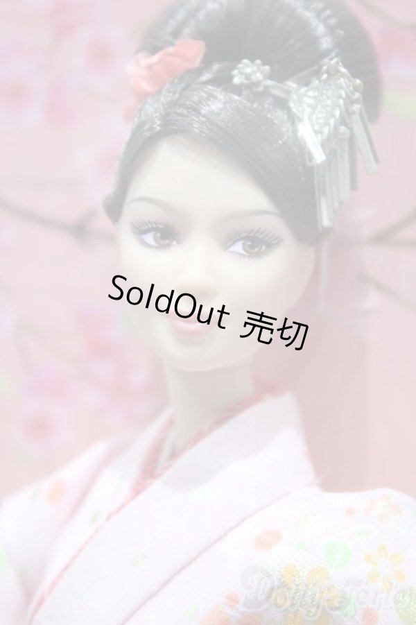 画像1: 【新宿マルイアネックス店 店頭販売商品】2008 Happy New Year Barbie  2100130000021436-ZM (1)