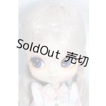 画像: ヨルメ/Butzzi Y-25-08-06-023-KN-ZY