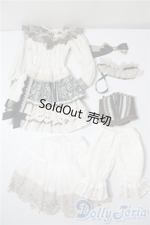 画像1: SD/OF：Astrantia製Lodden dress U-25-09-09-028-TN-ZU (1)