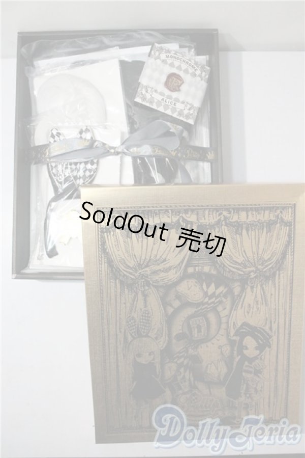 画像3: PULLIP/モノクロームアリス世界限定50体 A-25-09-03-1094-TN-ZU (3)
