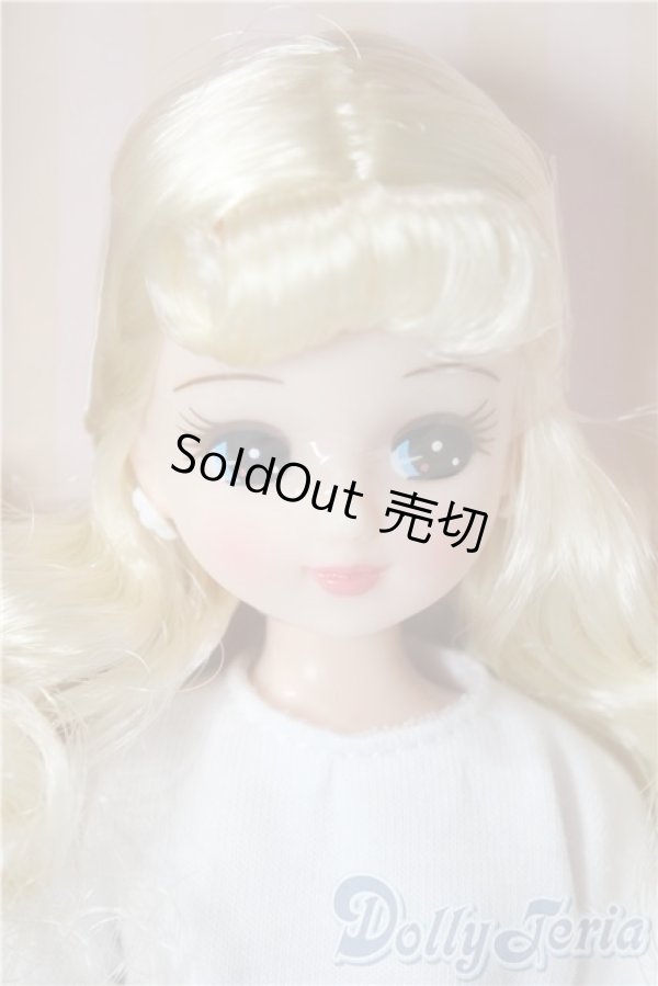 画像1: リカちゃんキャッスル/リカちゃん A-25-12-10-1049-TN-ZU (1)