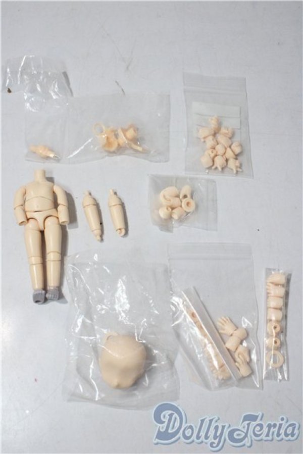画像1: 1/12/フェイス＆ハンドパーツセット A-26-01-04-1042-TN-ZU (1)