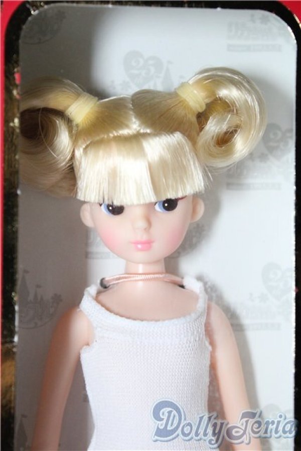 画像1: リカちゃんキャッスル/復刻版初代リカちゃん 25周年記念モデル A-26-02-04-1001-TN-ZU (1)