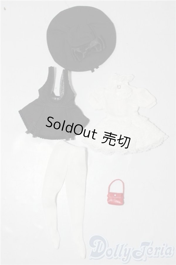 画像1: リカちゃん/OF:リトルファクトリー製　2022年度バースディドレス　ジャンパースカート&ワンピースドレスセット A-26-02-04-1018-TN-ZU (1)