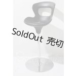 画像: VOLKS/椅子スタンド　 U-26-04-15-205-TN-ZU