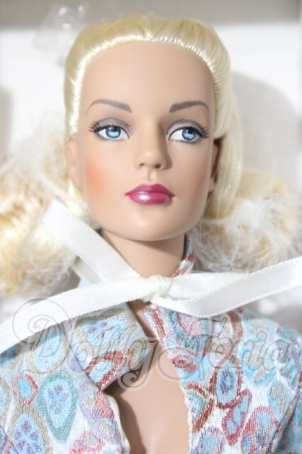 画像1: Tonner/Tyler Wentworth Collection Ice Blue A-26-08-19-1084-TN-ZU (1)