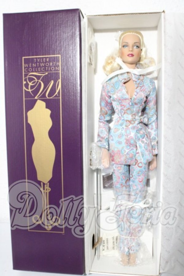 画像2: Tonner/Tyler Wentworth Collection Ice Blue A-26-08-19-1084-TN-ZU (2)
