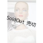 画像: Tonner/Show Stopping Sydney A-26-08-19-1079-TN-ZU