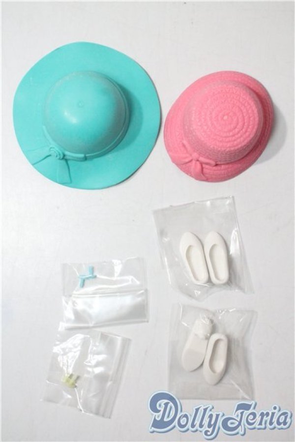 画像1: リカちゃん/キャッスル小物セット A-25-09-03-1061-GN-ZU (1)