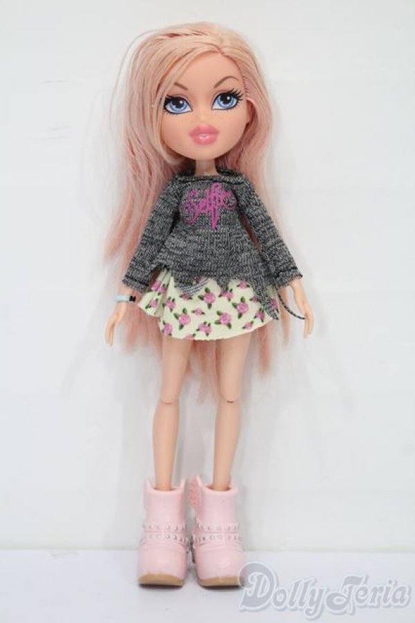 画像2: BRATZ/本体+衣装 S-25-10-19-297-TO-ZS (2)