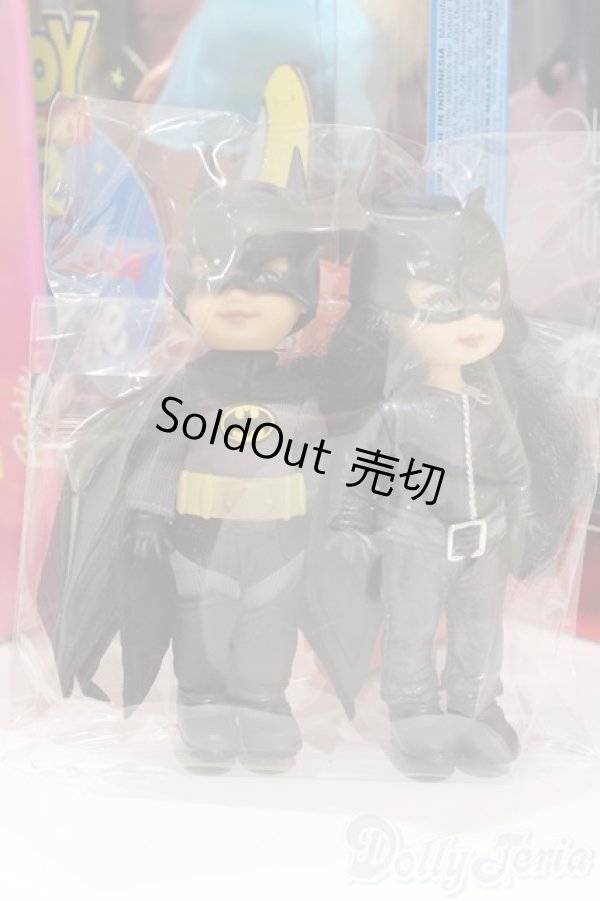 画像2: 【新宿マルイアネックス店 店頭販売商品】マテルバービー/Batman & Catwoman Kelly Doll and Tommy Doll Giftset 2100150000005629-ZM (2)