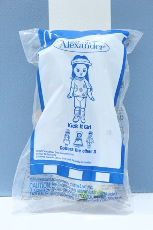 画像1: 【新宿マルイアネックス店 店頭販売商品】Madame Alexander/マダムアレクサンダー ハッピーミールトイ キックイットガール McDonald's 2100150000005742-ZM (1)