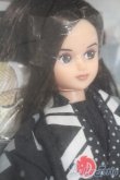 画像3: ジェニー/キサラ カレンダーガール ユニフォームオブヒストリー 8月火消し S-25-03-30-109-GN-ZS (3)