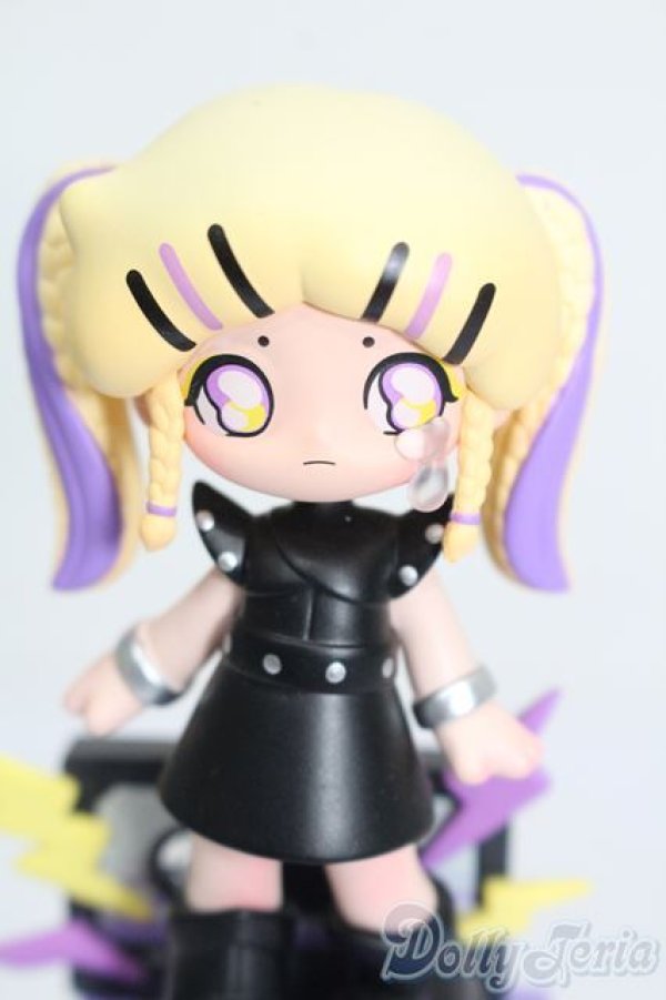 画像1: POP MART/AZURA Y2K:Millennial Girl S-25-04-20-290-GN-ZS (1)