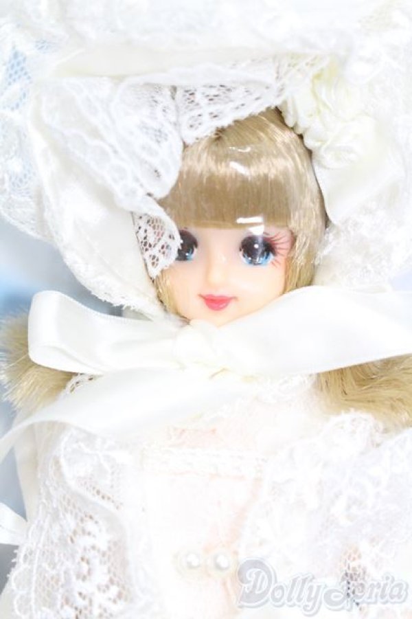 画像1: ジェニー/エクセリーナ ジェニーズクラブ1999 Sメンバープレミアムドール S-25-07-06-052-GN-ZS (1)
